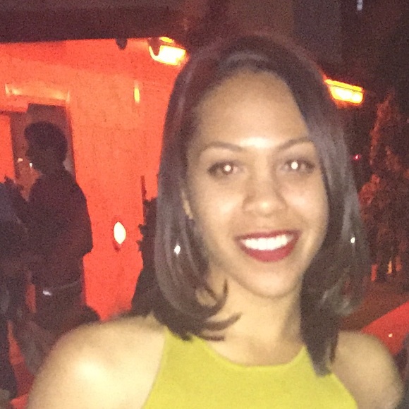 Meet your Posher, Anath - Picture 1 of 2